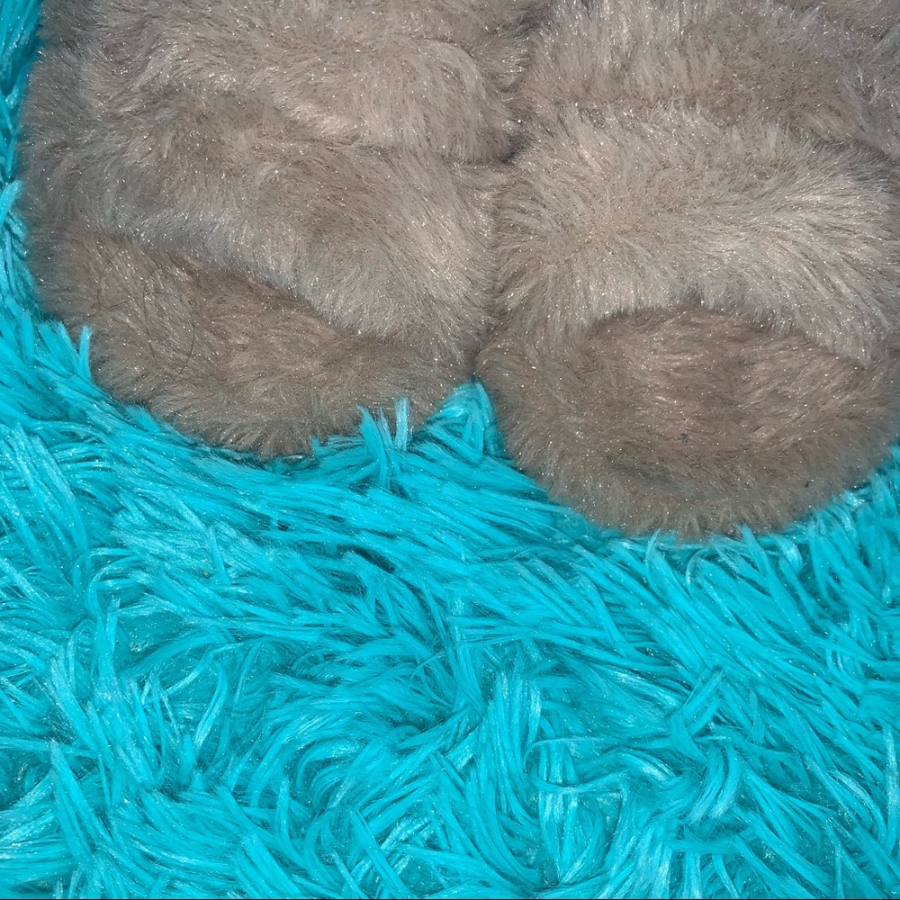 Mini Moda Furry slips - Picture 9 of 9